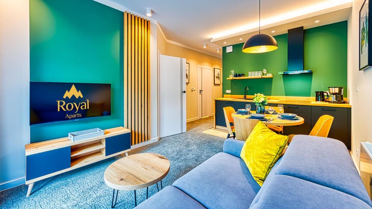 Apartamenty Vip Centrum - Wczasowa 17 By Royal Aparts Świeradów-Zdrój Esterno foto