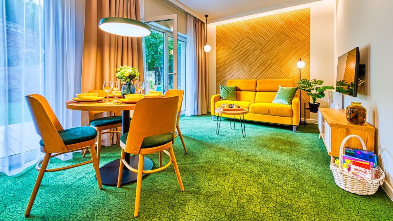 Apartamenty Vip Centrum - Wczasowa 17 By Royal Aparts Świeradów-Zdrój Esterno foto