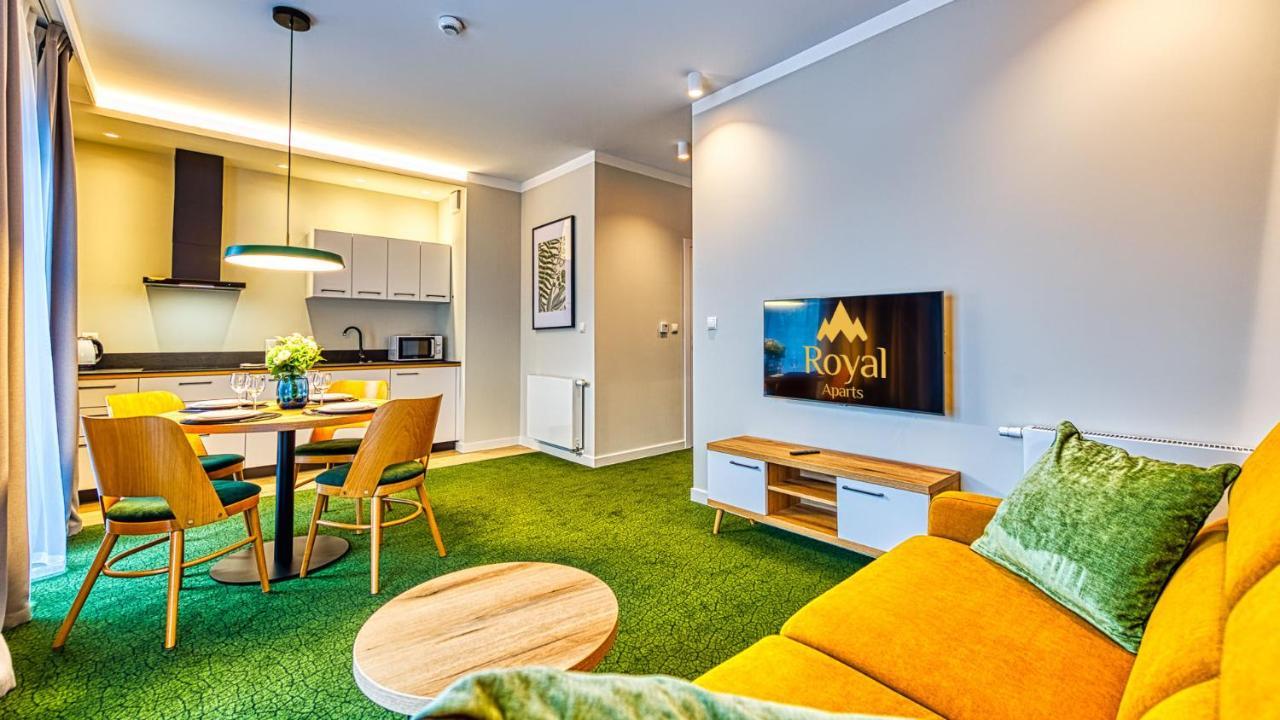 Apartamenty Vip Centrum - Wczasowa 17 By Royal Aparts Świeradów-Zdrój Esterno foto